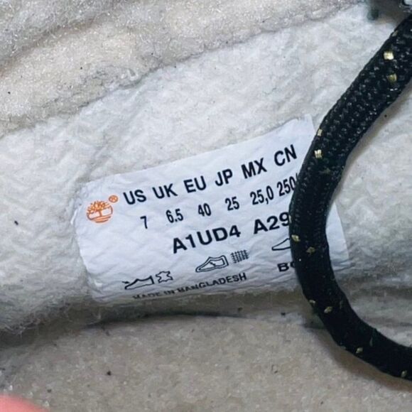 Timberland x Champion 6 in Waterproof Nubuck Suede Boots A1UD4 Youth 7 Women's 9 - Picture 11 of 12